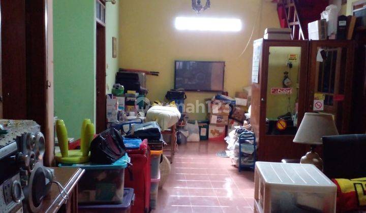 Rumah Minimalis Hoek di Komplek Cibaduyut 1