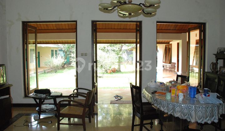 Comfortable, beautiful, cool house located in Sayap Riau. Comfortable, beautiful, cool house located in Sayap Riau.