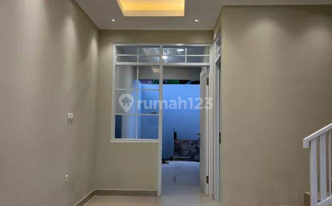 Rumah Bangunan Baru Modern Siap Huni di Arcamanik 1