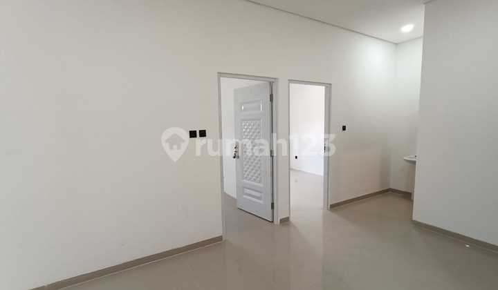 Rumah Minimalis Modern di Setia Budi Regency 2