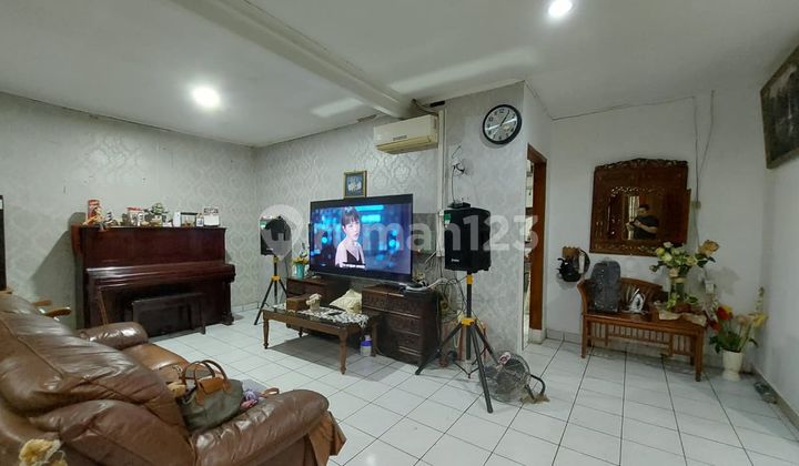 Rumah Nyaman Modern Lokasi di Turangga Bandung