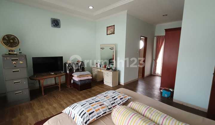 Rumah Bagus dan Terawat Lokasi di Setra Indah 2