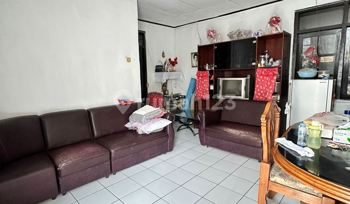 Rumah Minimalis di Taman Cibaduyut Indah 1