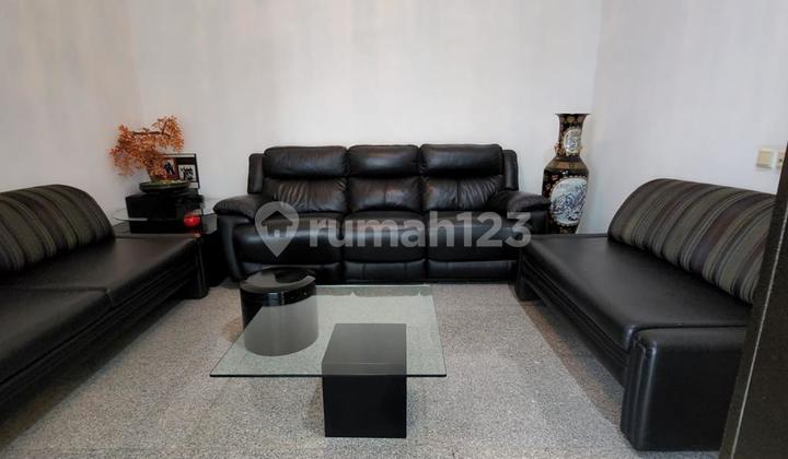 rumah luas lux semi furnished di sayap dago 2