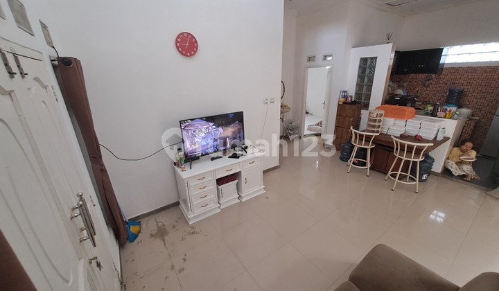 rumah minimalis nyaman di cisaranten arcamanik