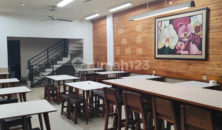Ruko Lokasi Strategis 3 Lantai di Terusan Jakarta