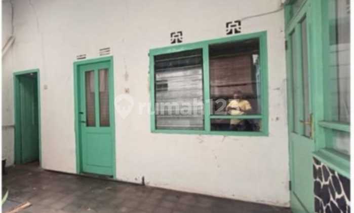 comfortable hommey house located in the riau wing area