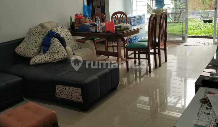 rumah nyaman modern lokasi di sumber sari