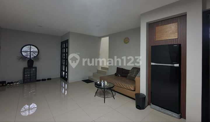 Rumah Aestetik Prime Location di Sayap Dago 2