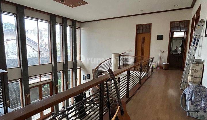 Rumah Modern Nyaman Lokasi di Kautaman Istri  1