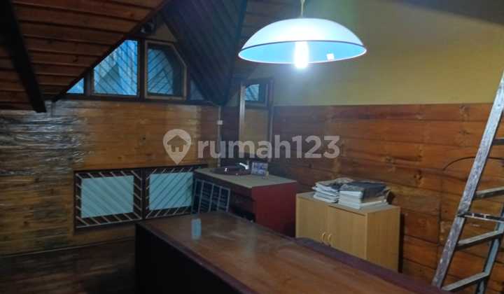 house needs renovation located in sayap gatot subroto bandung 2