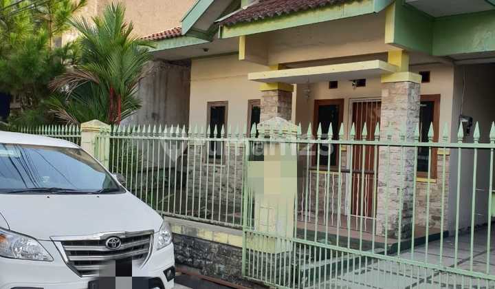 rumah nyaman siap huni di komplek batu mas 2