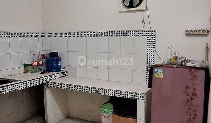 Rumah Cantik Minimalis di Taman Rahayu 4 2