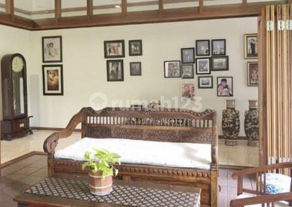 rumah luas 2 lantai nyaman lokasi di juanda