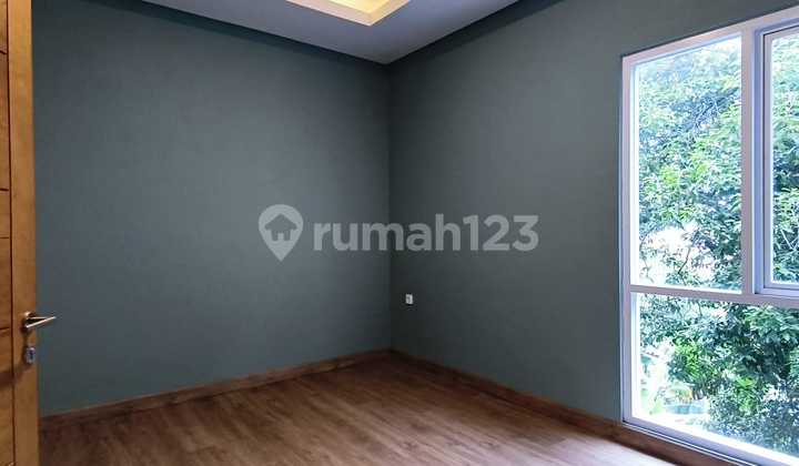 Comfortable modern minimalist house in the Dago wing