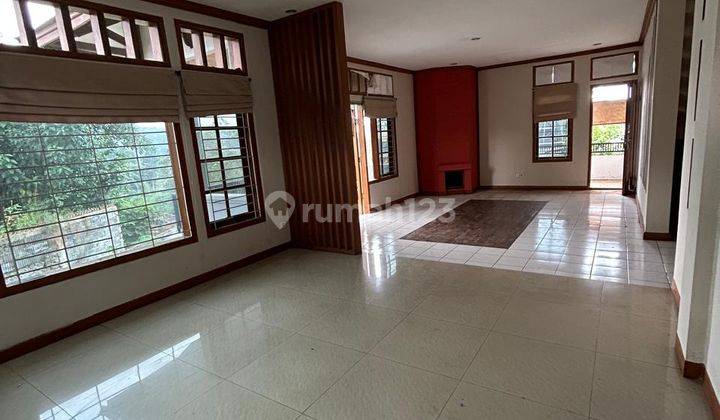 Rumah Cantik Modern Nyaman Bisa Untuk Guest House di Cipaku 2