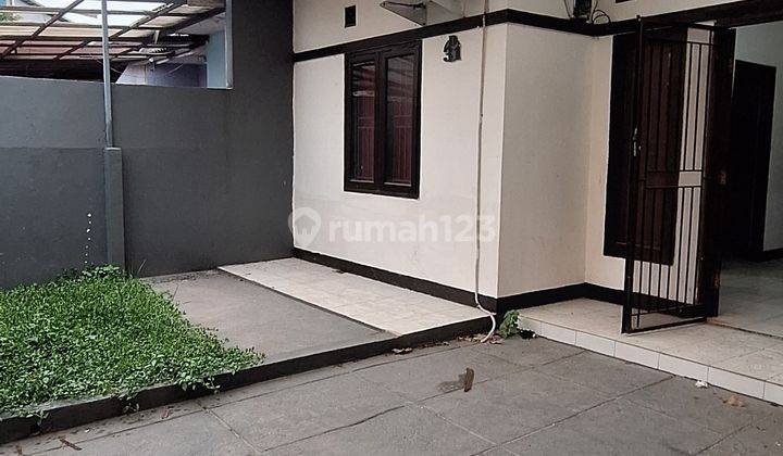 Rumah Minimalis Cantik di Taman Rahayu 4 2