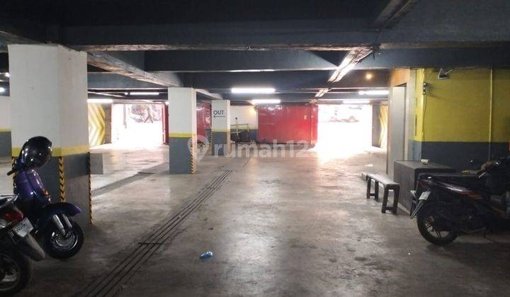 gedung dengan imb pub dan karaoke ijin lengkap dekat alun alun