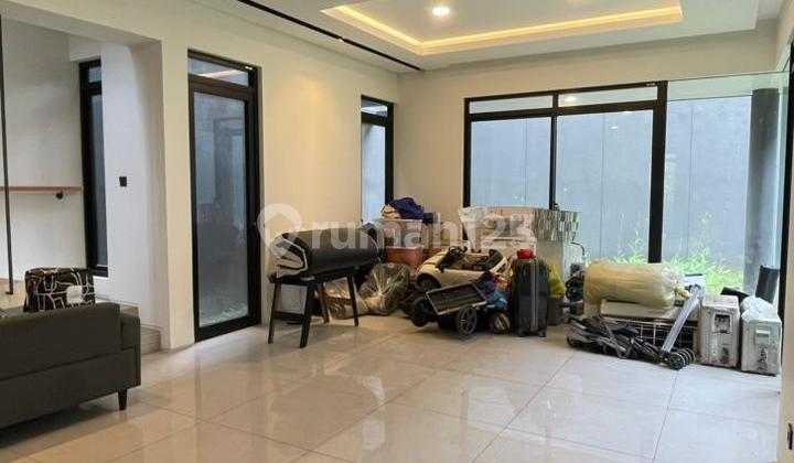 Luxurious 2-Story Comfortable House in Kota Baru Parahyangan