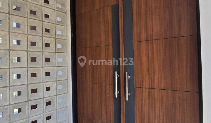 Rumah Baru Cantik Minimalis di Sayap Soekarno Hatta 2