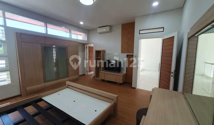 Rumah Minimalis Modern di Batununggal Permai