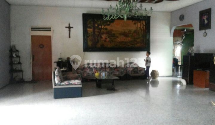 Dijual Rumah Tengah Kota Lokasi Strategis di Jl. Kawi Semarang 1