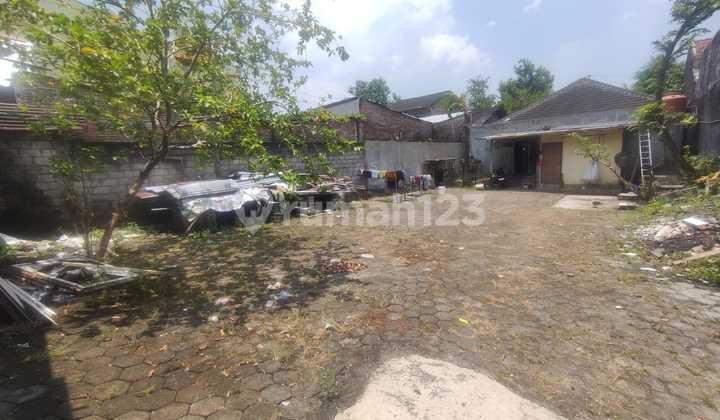Dijual Rumah Kos Lokasi Ramai Penduduk di Jl. Menoreh Semarang Dijual Rumah Kos Lokasi Ramai Penduduk di Jl. Menoreh Semarang