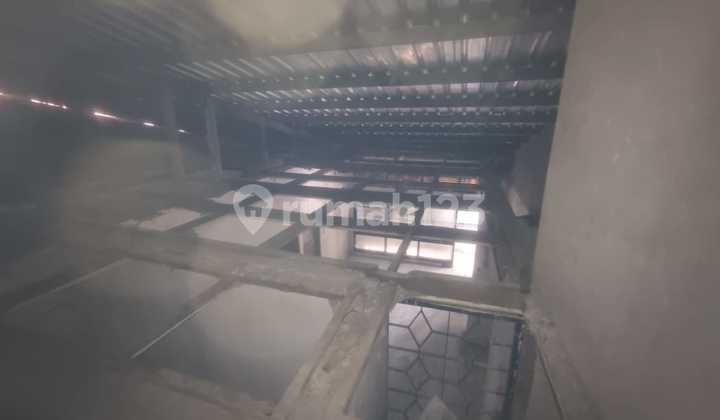 Disewakan Ruko Tengah Kota di Jl. Soegiyopranoto Semarang 2