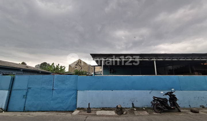 Dijual Rumah Terdapat Usaha Burung Wallet Jl.sendangguwo Raya 1