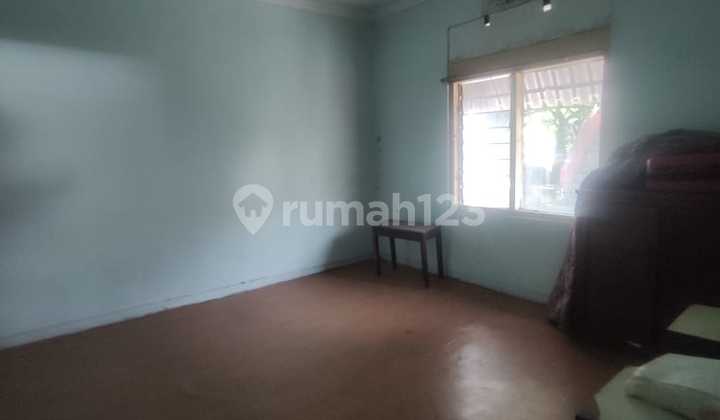 Rumah Strategis Dekat RS Kariadi di Jl. Kintelan Baru Semarang 2