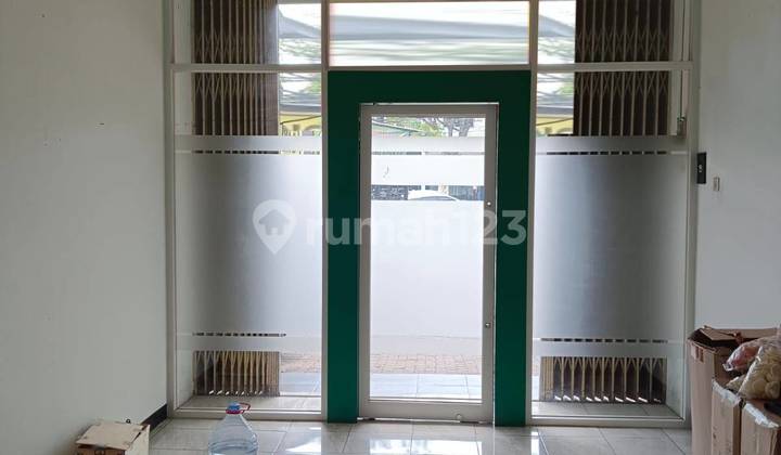 Ruko Disewakan Lokasi Ramai di Jl. Soekarno Hatta Semarang 1