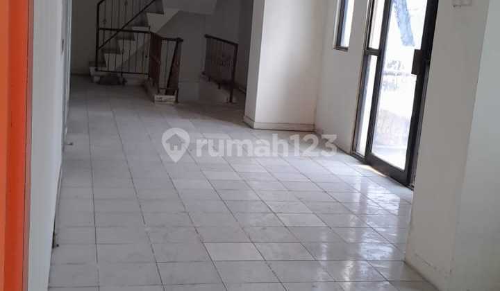 Disewakan Ruko Lokasi Ramai di Jl. Majapahit Semarang 2