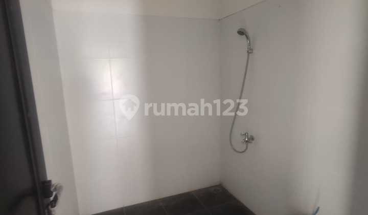 For Sale New House Located on Jl. Petempen Utara Semarang 2