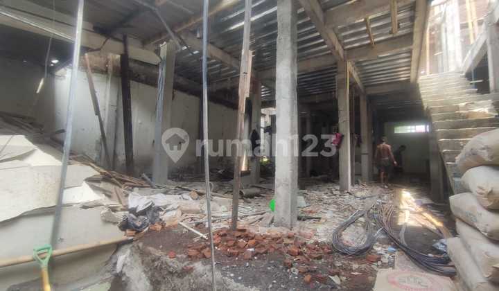 Dijual Ruko Tengah Kota di Jl. Tanjung Semarang 2