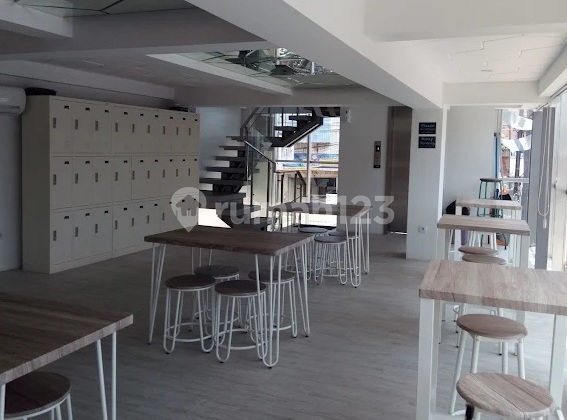 Hotel Strategis Tengah Kota Lokasi di Jl. Gajahmada Semarang 1