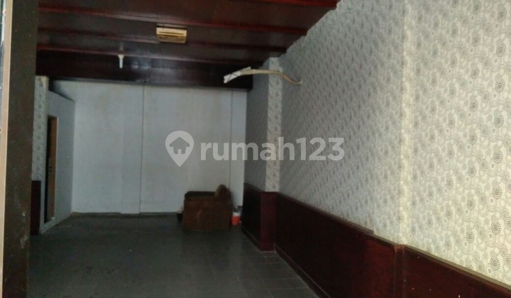 Dijual dan Disewakan Ruko Tengah Kota di Darmo Park Surabaya