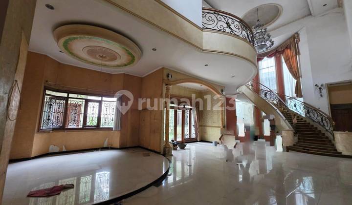 Dijual Rumah Mewah Lokasi Strategis Jl. Kagok Candi Asri Semarang 1