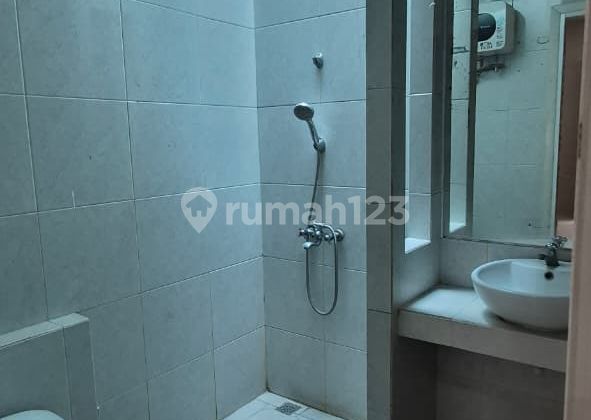 Rent Ready-to-Use House Located at Asoka Candi Golf Housing Complex, Semarang 2