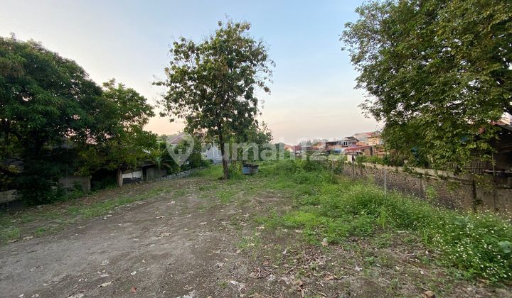 For Rent: Large Land on Main Road Siliwangi, Semarang