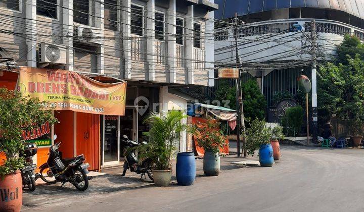 Ruko Jl. Gajah Mada Raya Bisa Tembus Jl. Kebahagiaan, Jakarta Barat, Cocok untuk Usaha  2