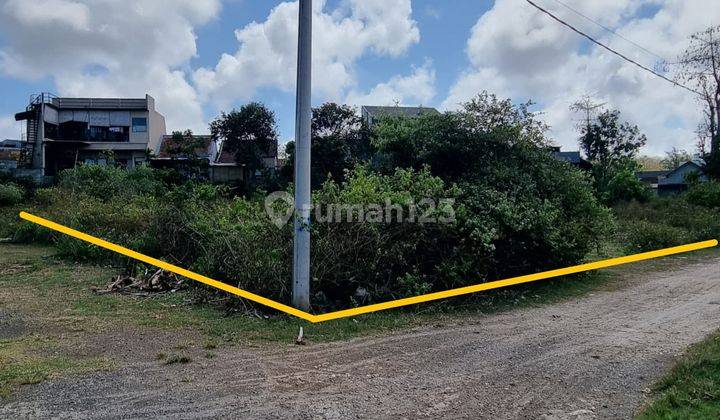 Tanah Posisi Hook di Ungasan Pemandangan Laut 10 menit ke Pantai Melasti