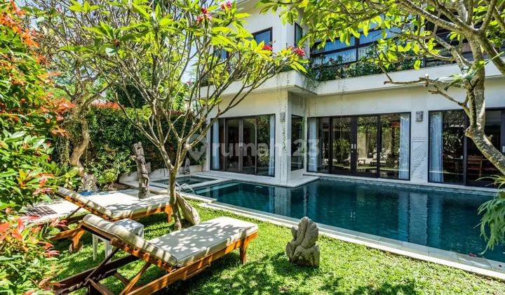 2 Floor Villa Sanur Walking distance to Mertasari Beach 1