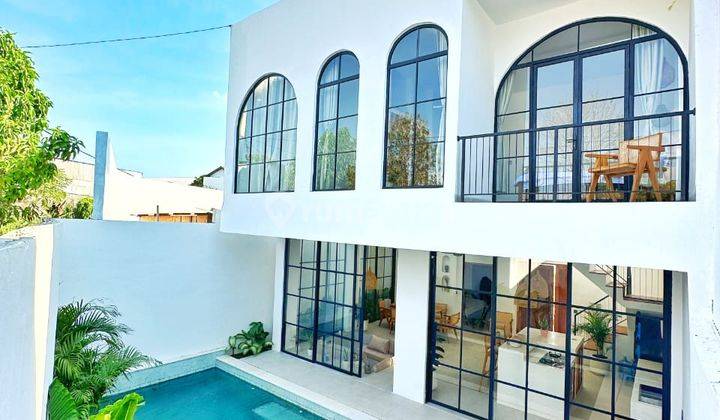 Villa Dengan Style Mediteranian Di Munggu Badung 1