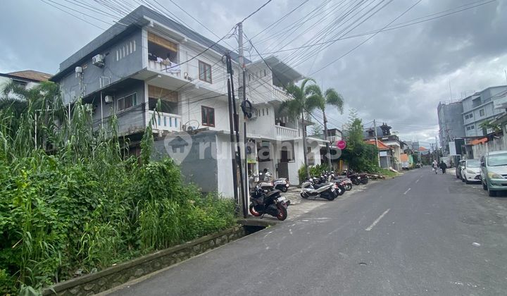 Tanah Kecil Link Villa Guest House Dewi Sri Legian Bali 2