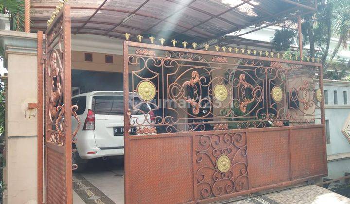 Rumah Mewah 2,5Lantai Dalam Komplek di Puri Gading Bekasi 2