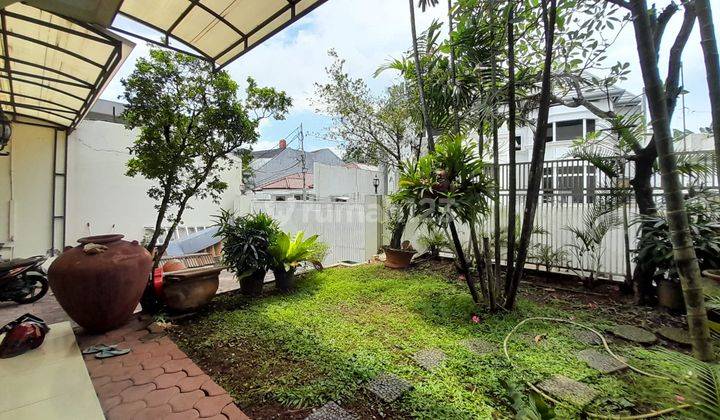 Rumah disewakan  2 Lantai di Kemang Timur Jakarta Selatan, 2