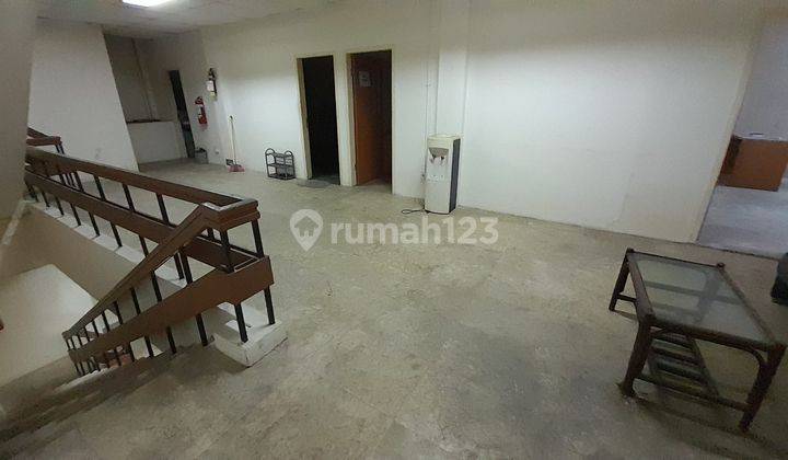 Mini Building 4 Lantai, Siap Pakai Lokasi Strategis di Kawasan Perkantoran Kebayoran Baru, Jakarta Selatan 6