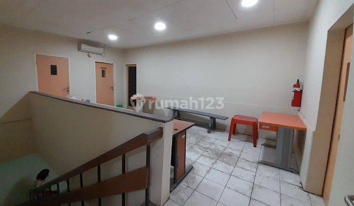 Mini Building 4 Lantai, Siap Pakai Lokasi Strategis di Kawasan Perkantoran Kebayoran Baru, Jakarta Selatan 11