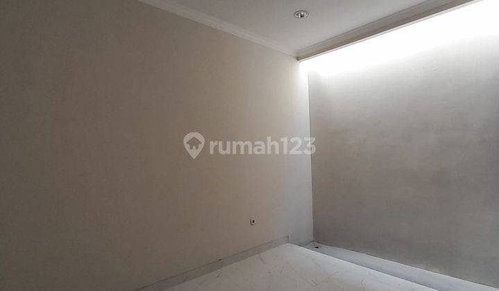 Rumah Baru Minimalis Modern 2lantai di Cikunir Bekasi Barat  2