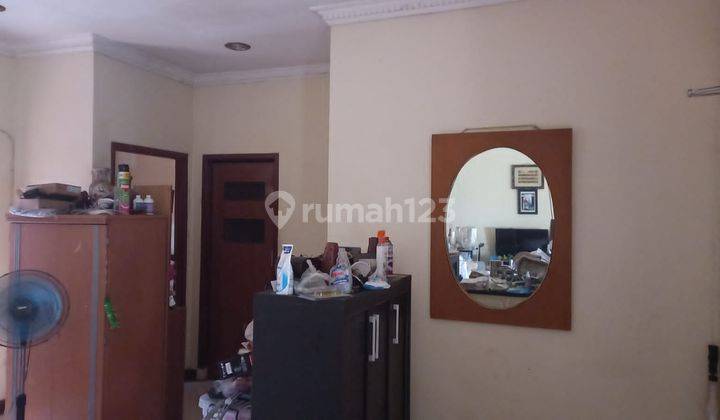 Rumah Non Cluster di Area Komersil Dipinggir Jalan Utama Cinere  2